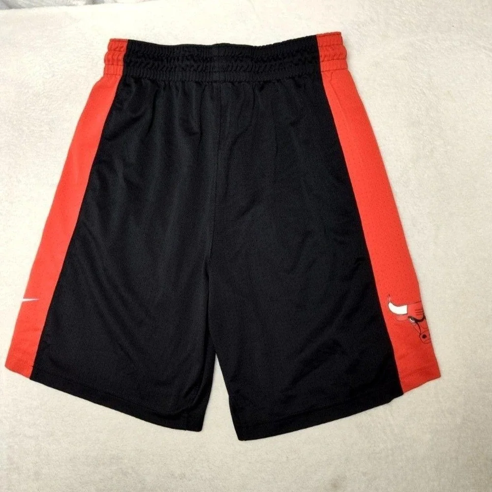 Chicago Bulls Nike Shorts‎ Mens M Black Red NBA Basketball Dri-FIT Mesh Workout